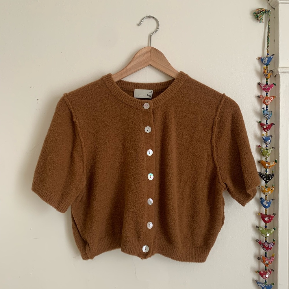 Aritzia Wilfred Free Crop